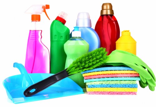 Carpetcleaning SE4 team recycling materials and reducing waste
