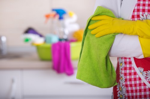 Bathroom and floor cleaning for an SE4 rental property