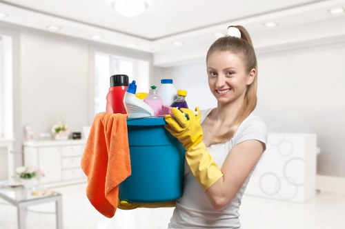 Local cleaning team working in a SE4 flat with access considerations